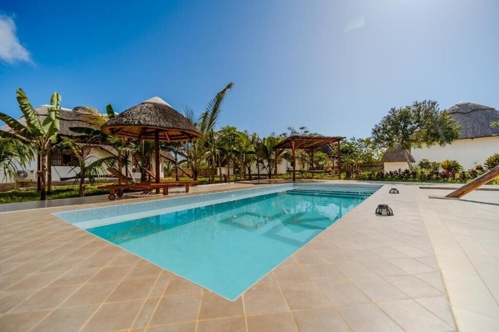Фотографія Zaria Garden Bungalows 3*