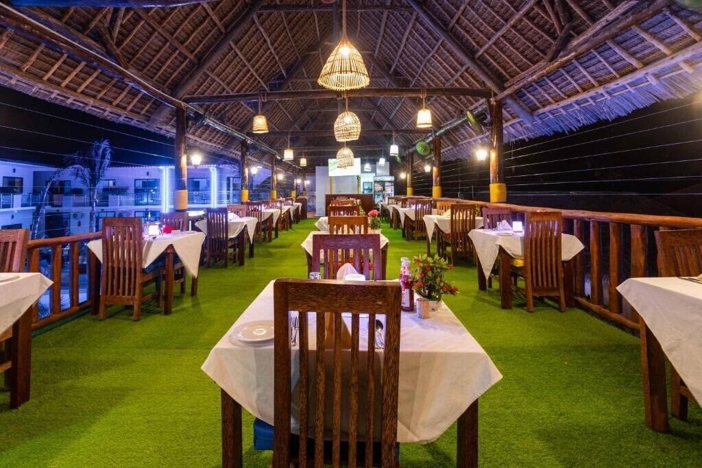 Фотография Canary Hotel & Spa 4*