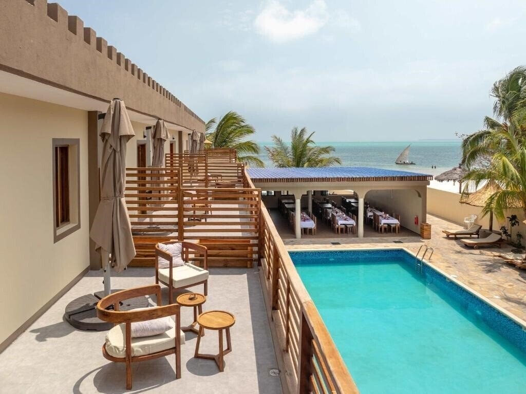 Картинка Blackstone Beach Resort 4*