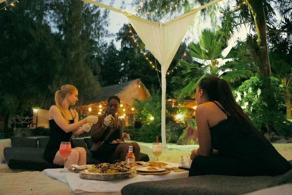 Картинка Destiny Beach Hotel & Club 3*