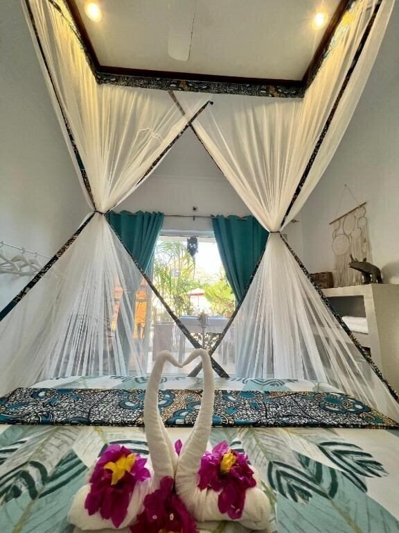 Готель Gadea Boutique Hotel 3*