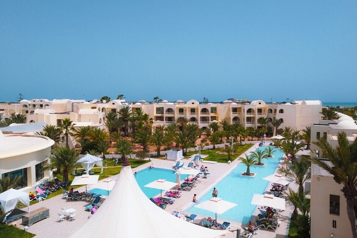 Отель Sentido Cesar Thalasso 4*