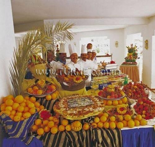 Готель Riu Palm Azur 4*