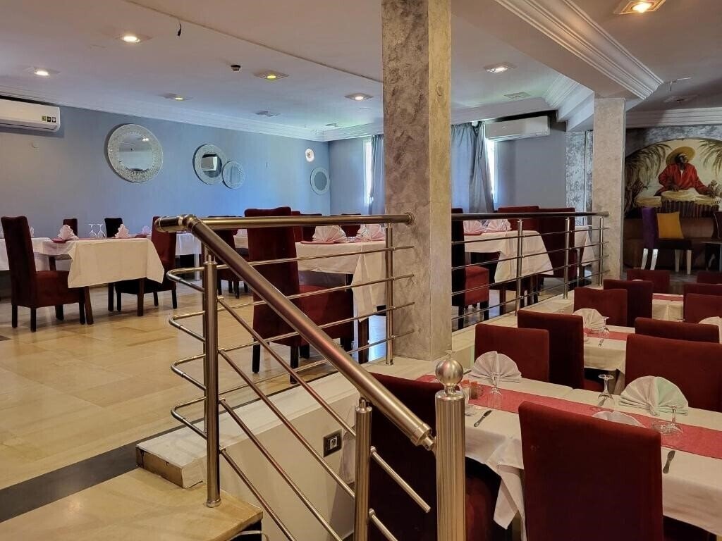 Картинка Appart Hotel Rodes Center 2*