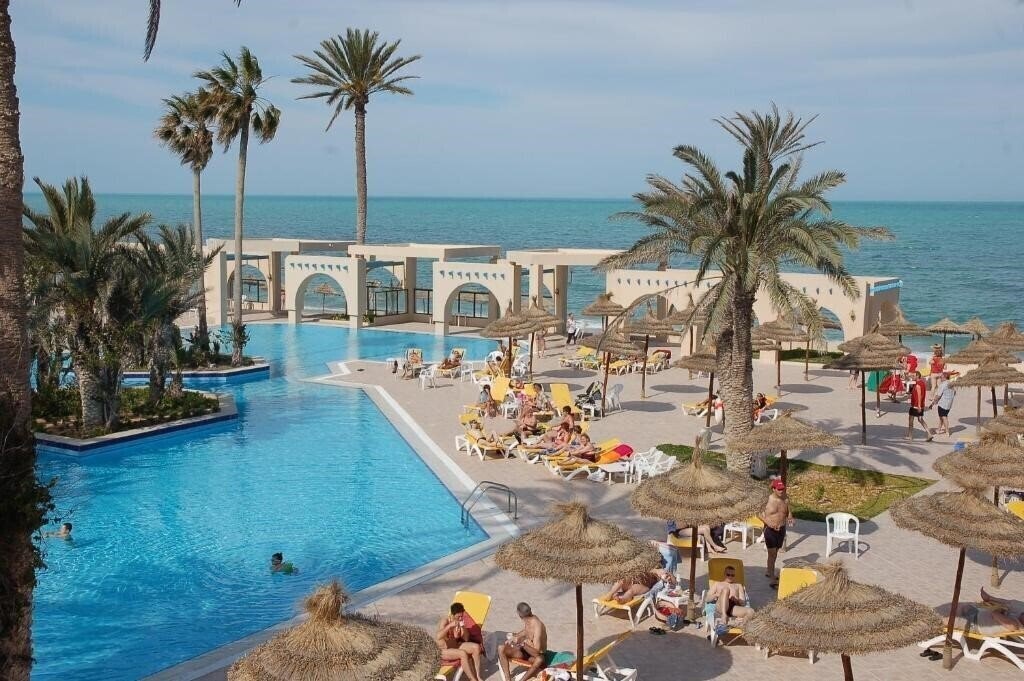 Фото Zita Beach Resort 4*