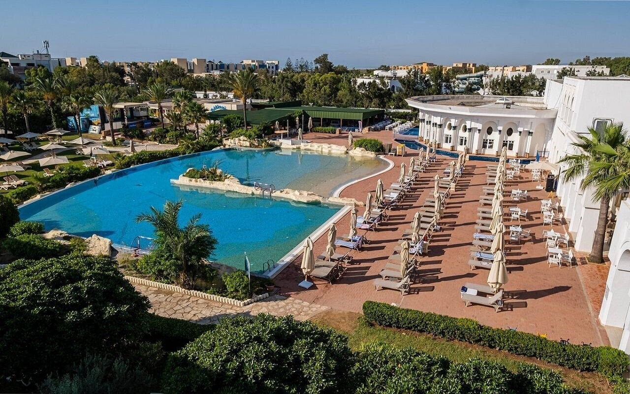 Фото Medina Belisaire & Thalasso 4*