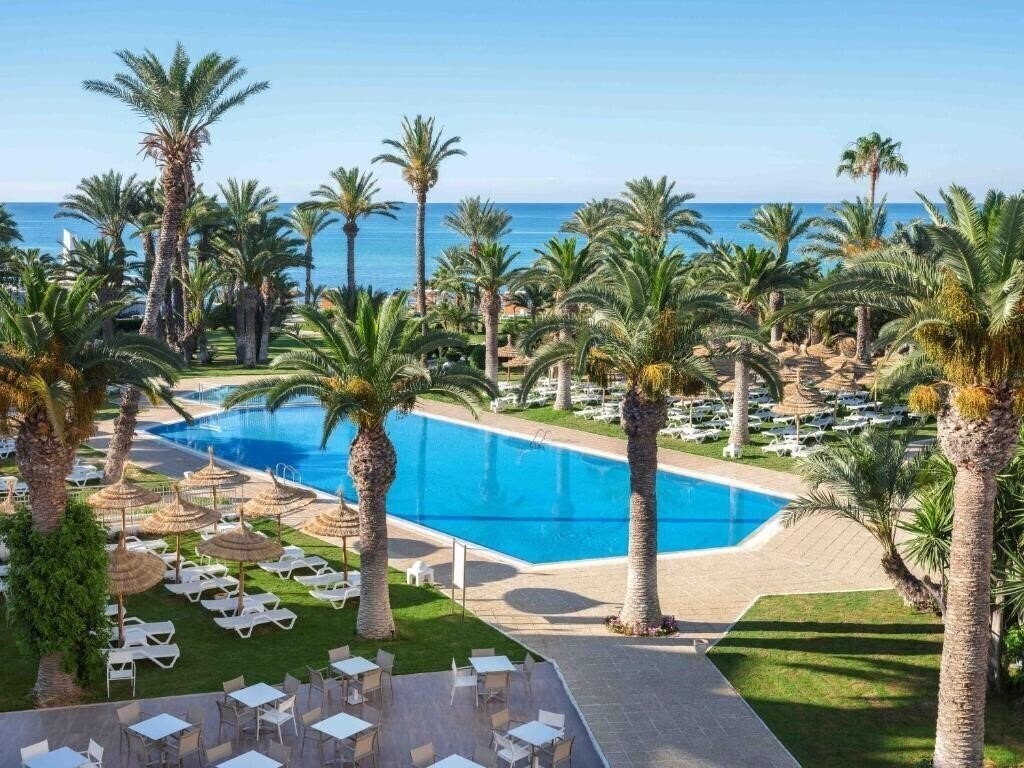 Готель Palm Beach Club Hammamet 4*