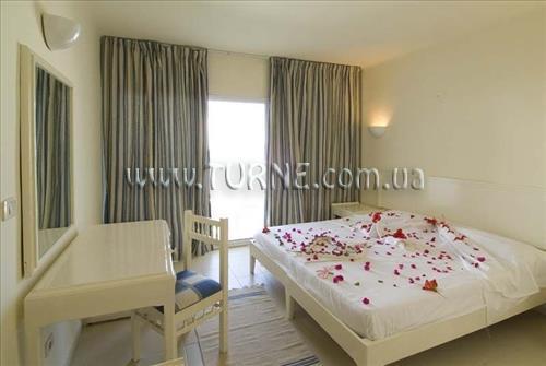 Фотографія El Busten 3*