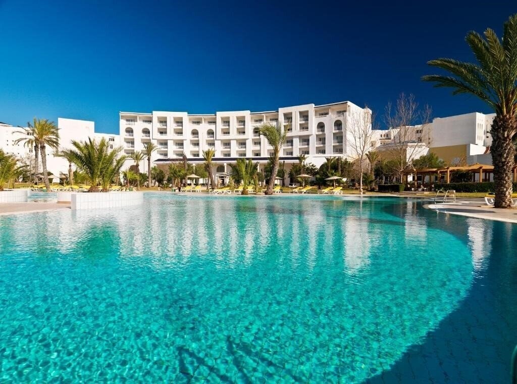 Отель Vincci Saphir Palace & Spa 5*