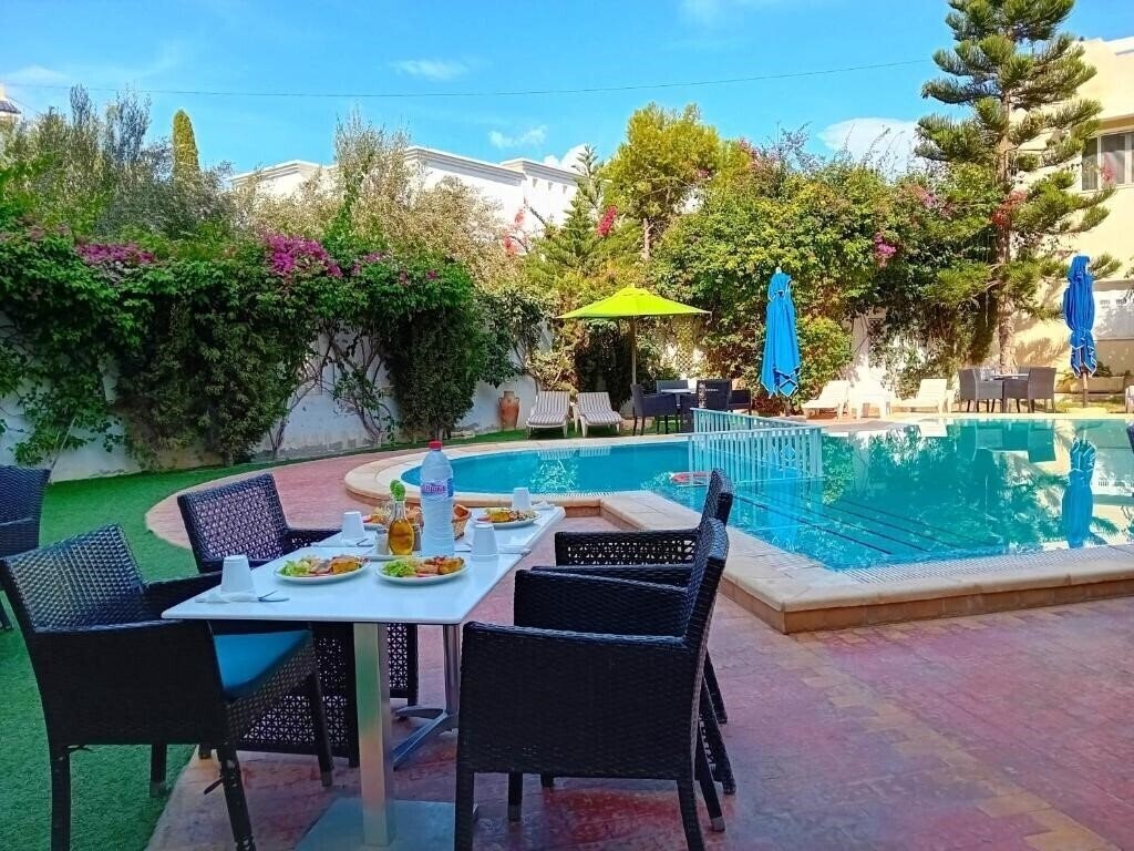 Отель Residence Romane 3*