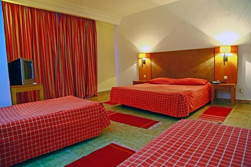 Изображение Hello Yasmine 4*