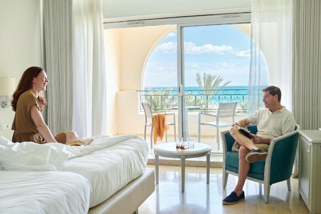 Фото Iberostar Waves Averroes 4*