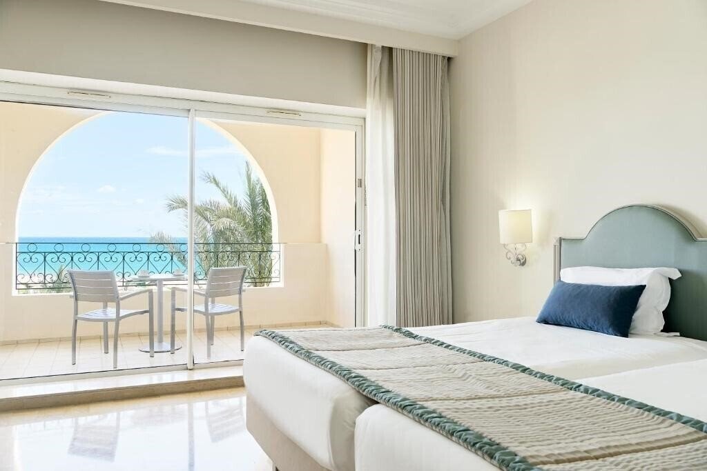 Зображення Iberostar Waves Averroes 4*