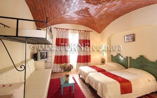 Готель Sun & Fun Sandra Club 3*