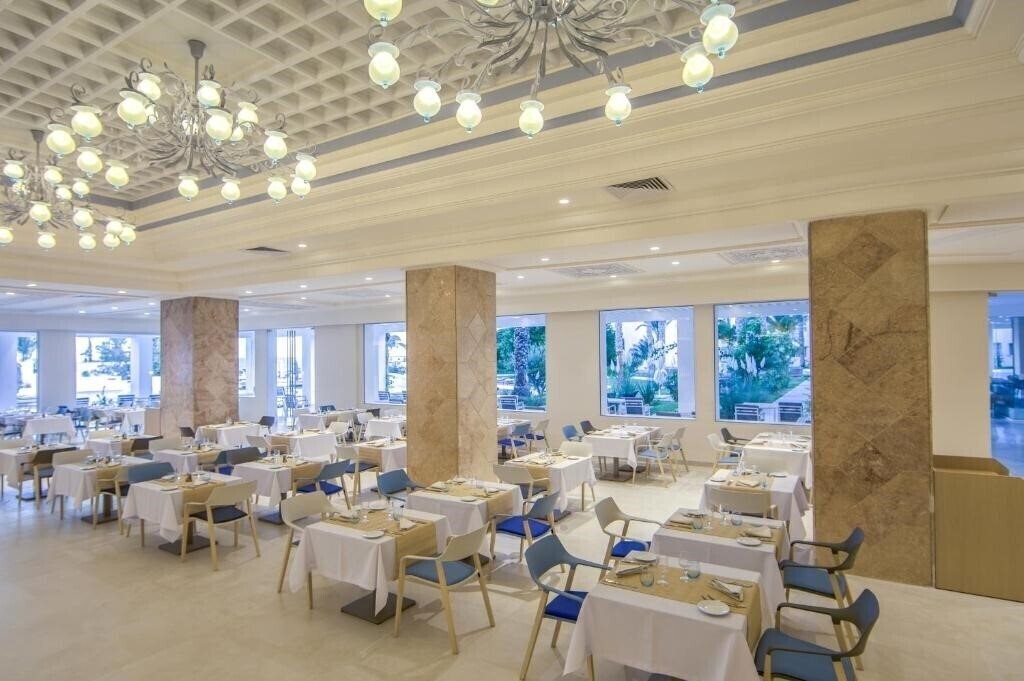Картинка Royal Azur Thalasso Golf (ex. Royal Azur) 5*
