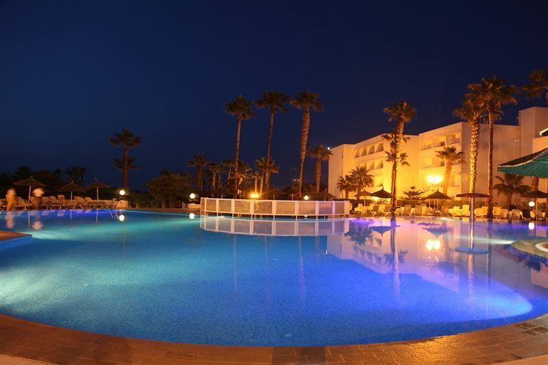 Фотографія Club Tropicana 3*