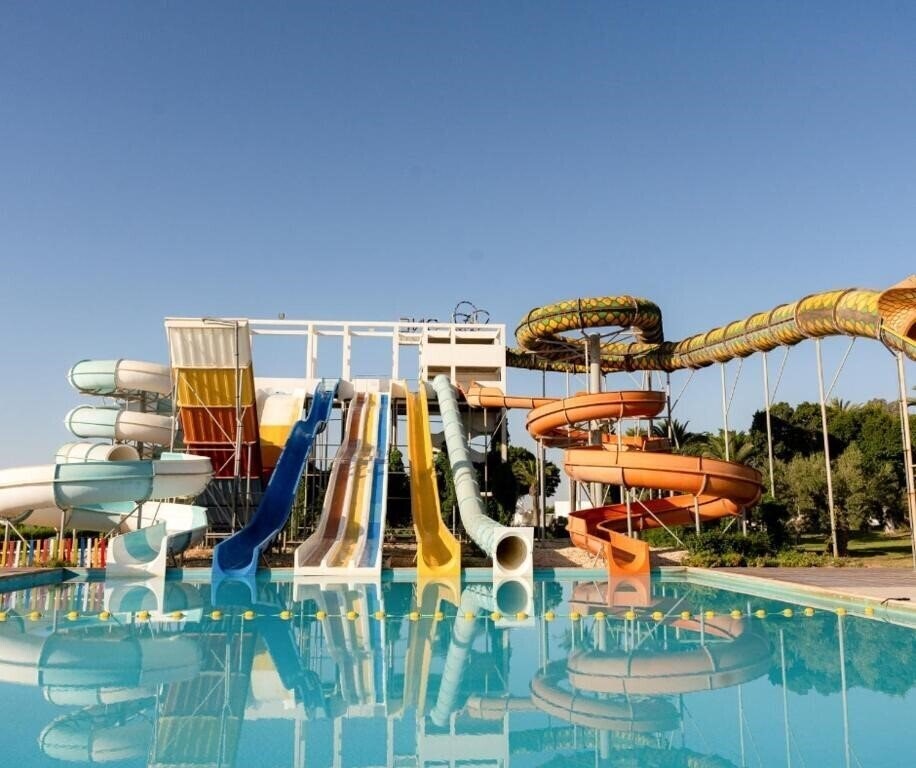 Фото One Resort Pirates Aquapark 4*