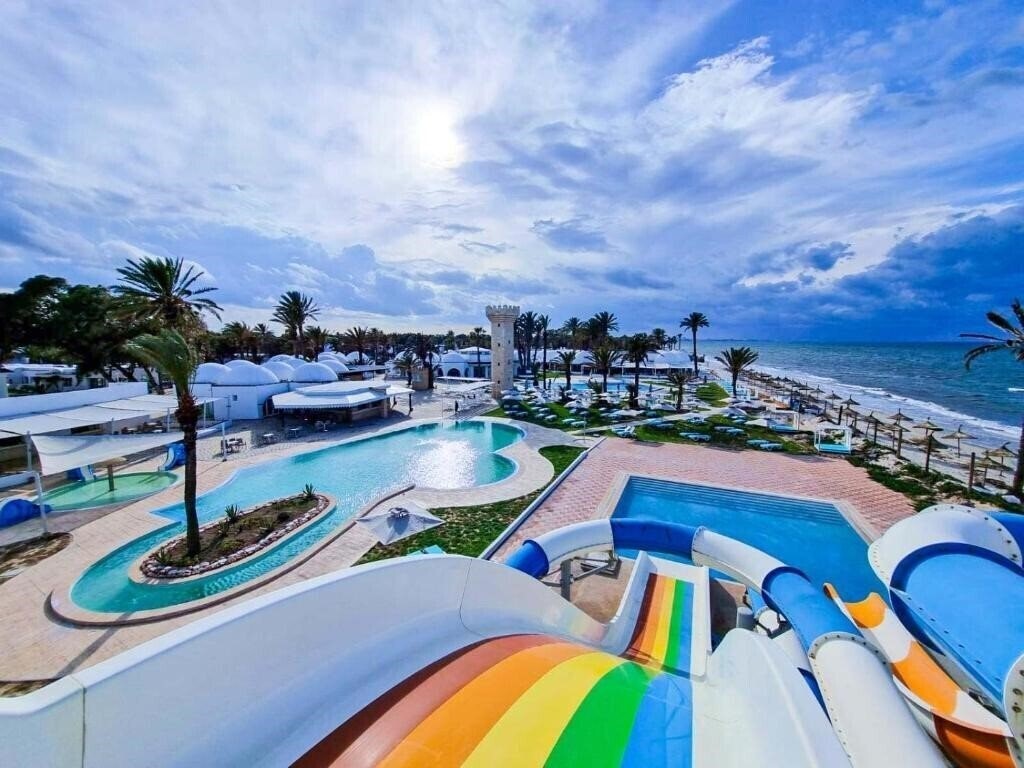 Отель Monarque Club Rivage 4*