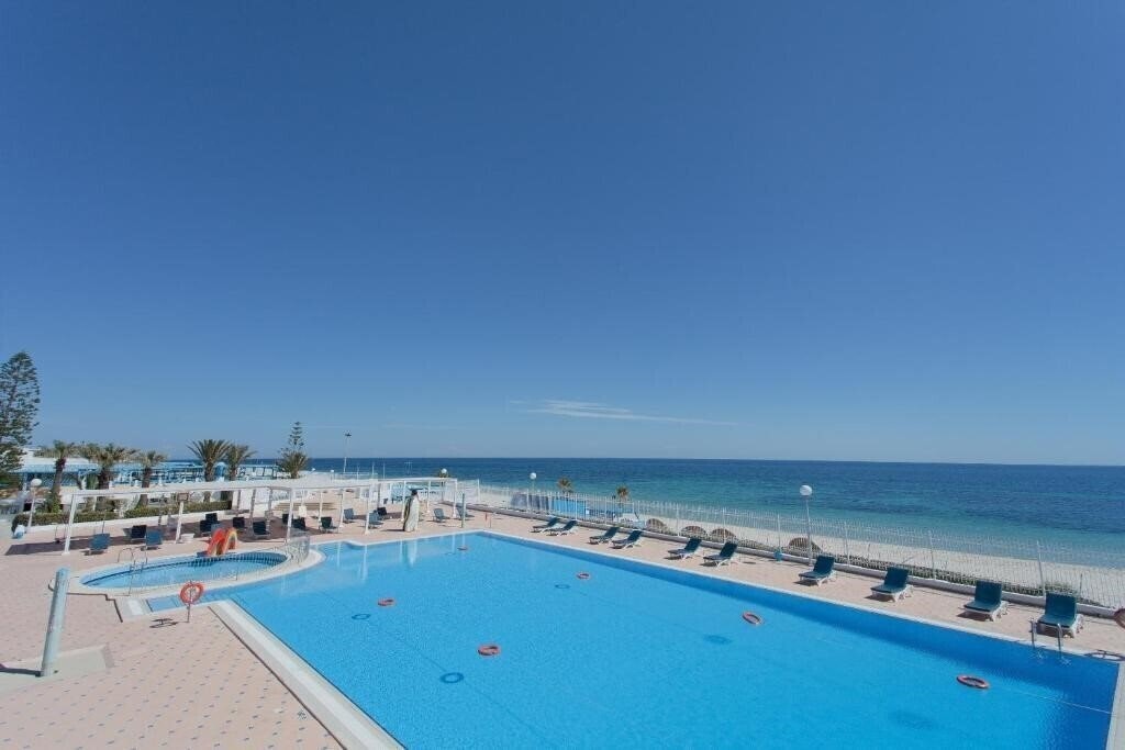 Отель El Mouradi Club Selima 3*