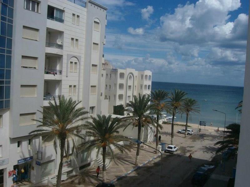 Готель Dreams Beach 3*