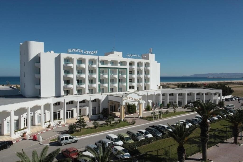 Отель Bizerta Resort 4*