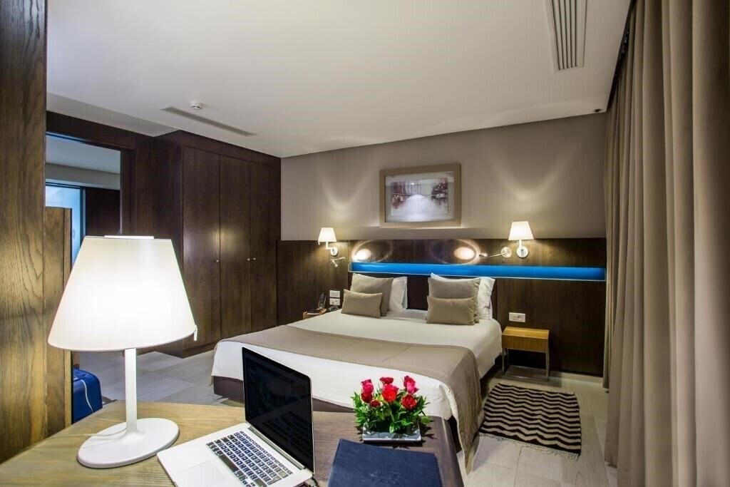 Отель Belvedere Fourati 4*
