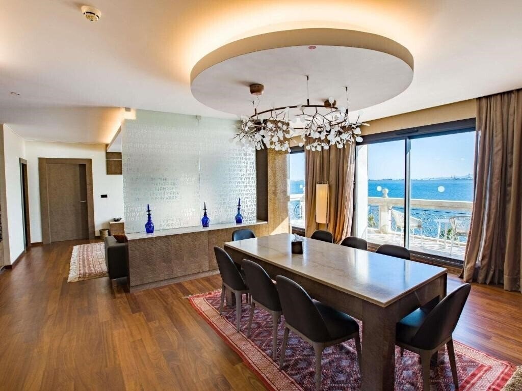 Изображение Movenpick Hotel Du Lac Tunis 5*