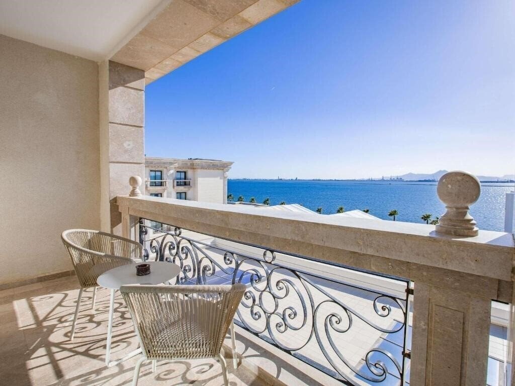 Картинка Movenpick Hotel Du Lac Tunis 5*