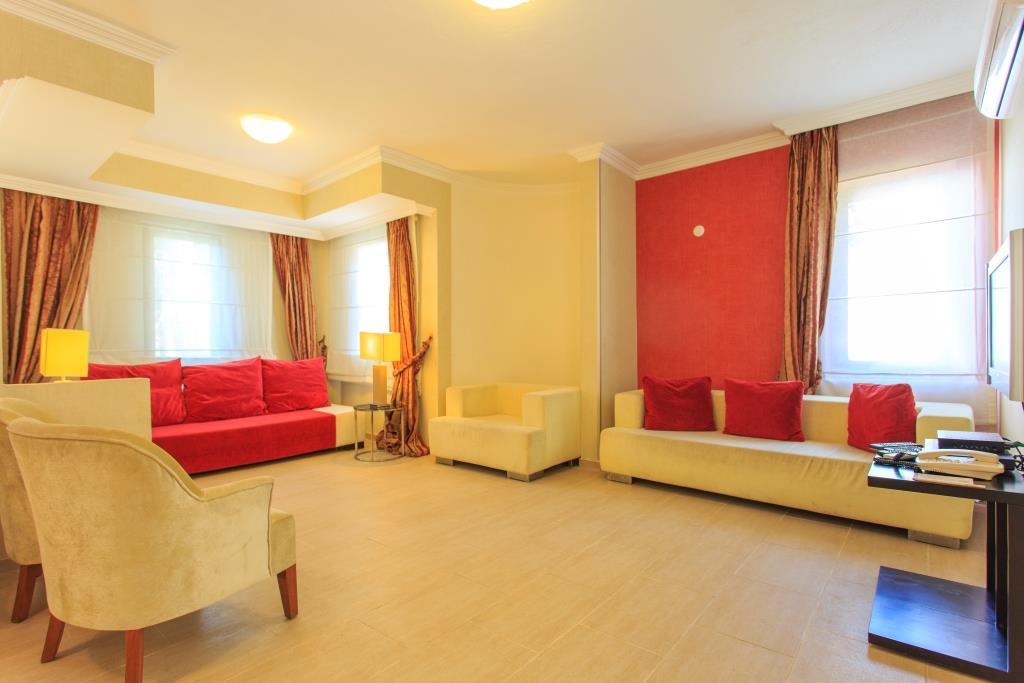 Готель Club Orka Hotel & Villas 4*