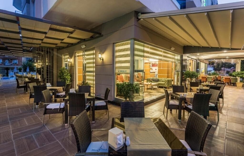 Картинка Lonicera City Hotel 3*