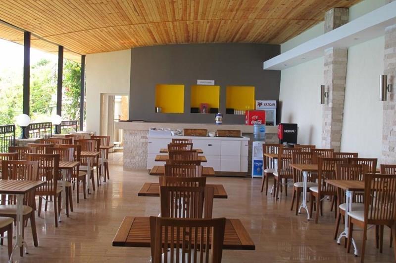 Готель Aska Buse Resort 4*