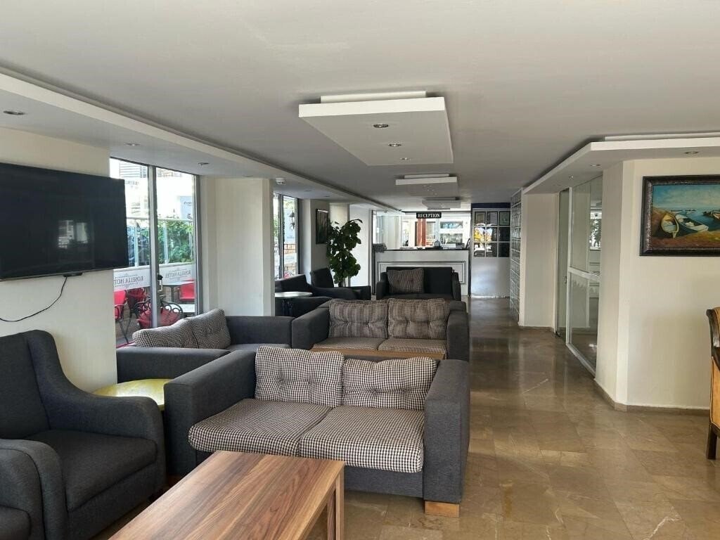 Изображение Rosella Suite Hotel 3*