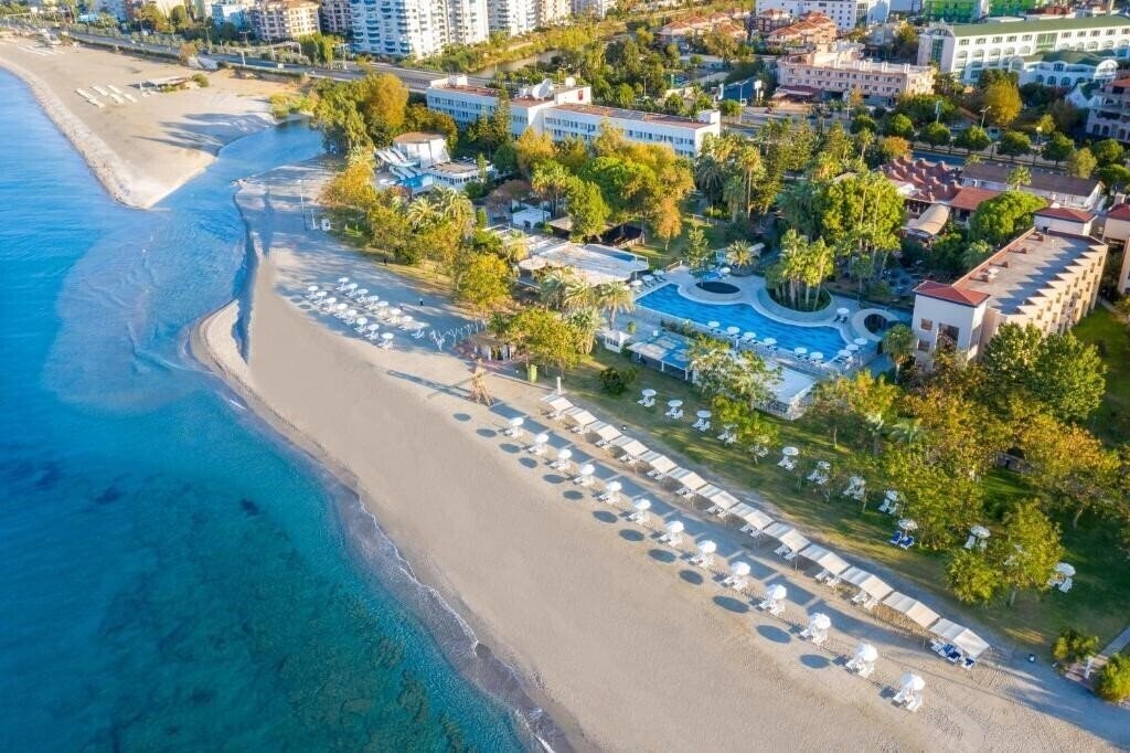 Готель Labranda Alantur Hotel 5*