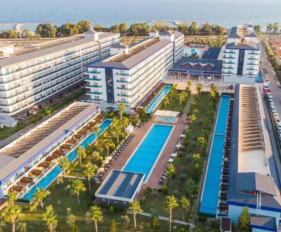 Готель Eftalia Marin Resort 5*