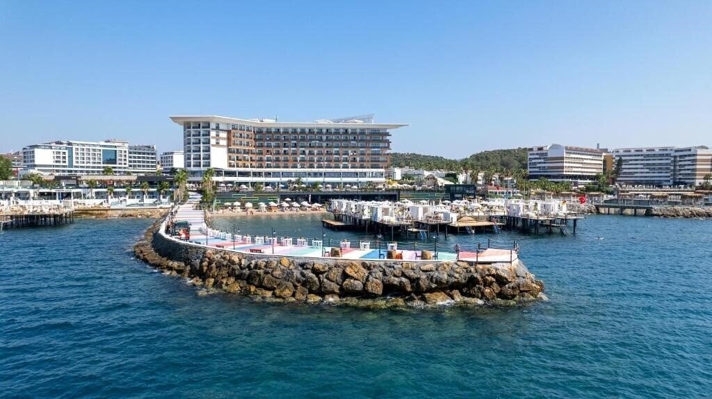 Готель Mary Hotel Alanya (ex. Sirius Deluxe Hotel) 5*