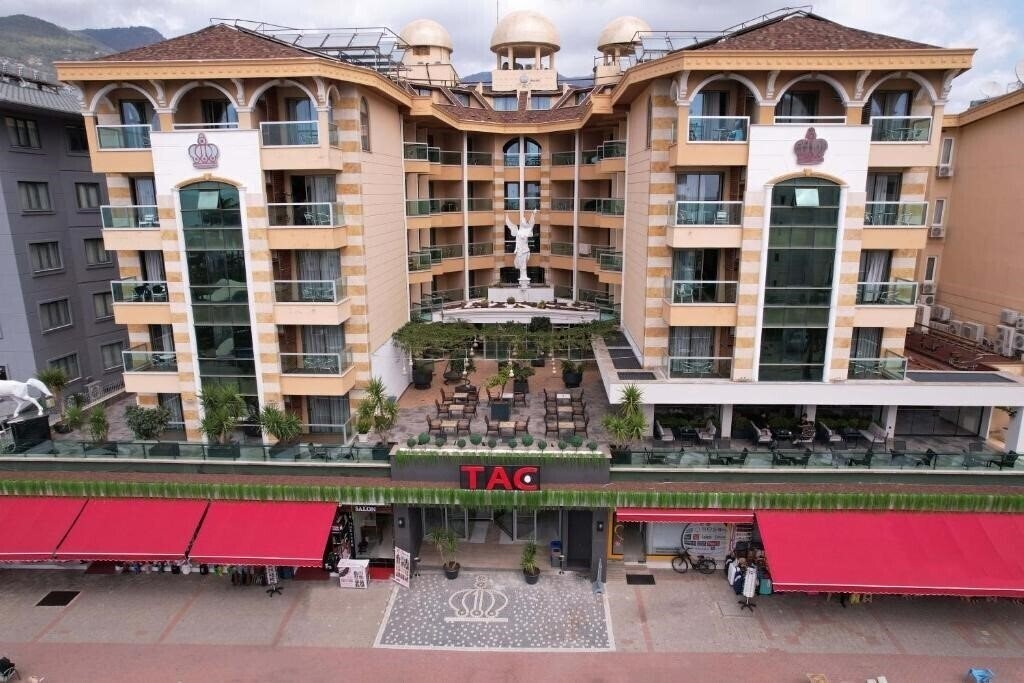 Отель Tac Premier Hotel & SPA 4*