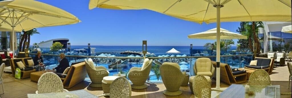 Зображення Azura Deluxe Resort & SPA 5*