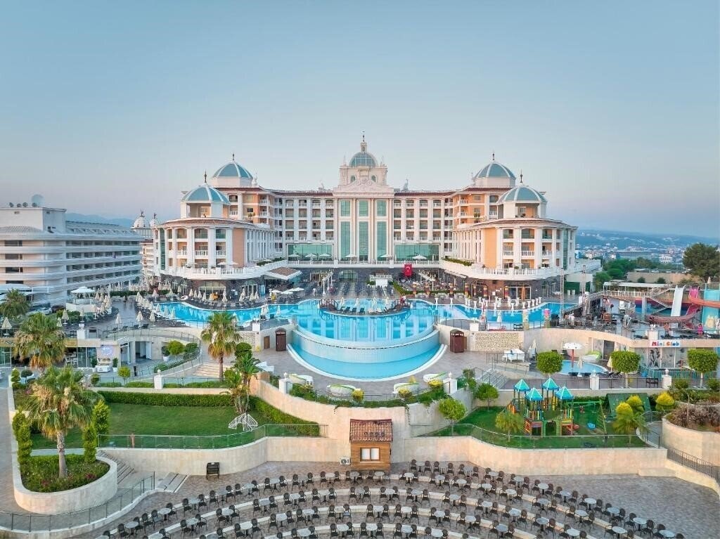 Готель Litore Resort Hotel & SPA 5*