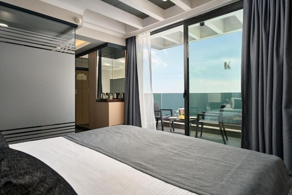 Фото Kaila Beach Hotel 5*