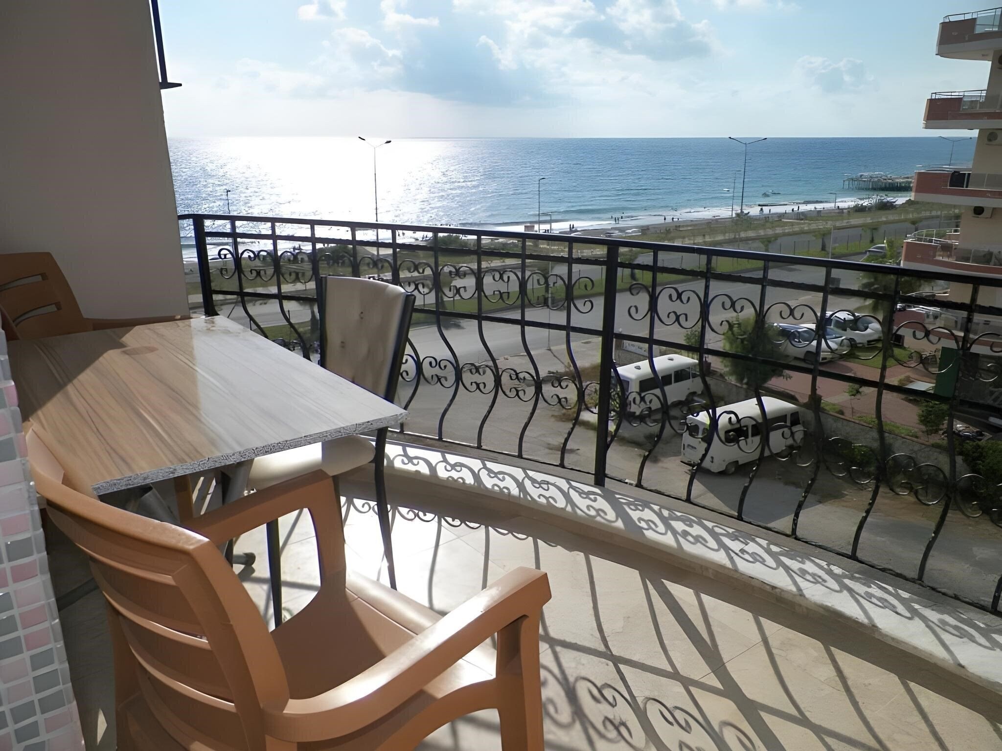 Фото Deniz Suite Hotel 3*