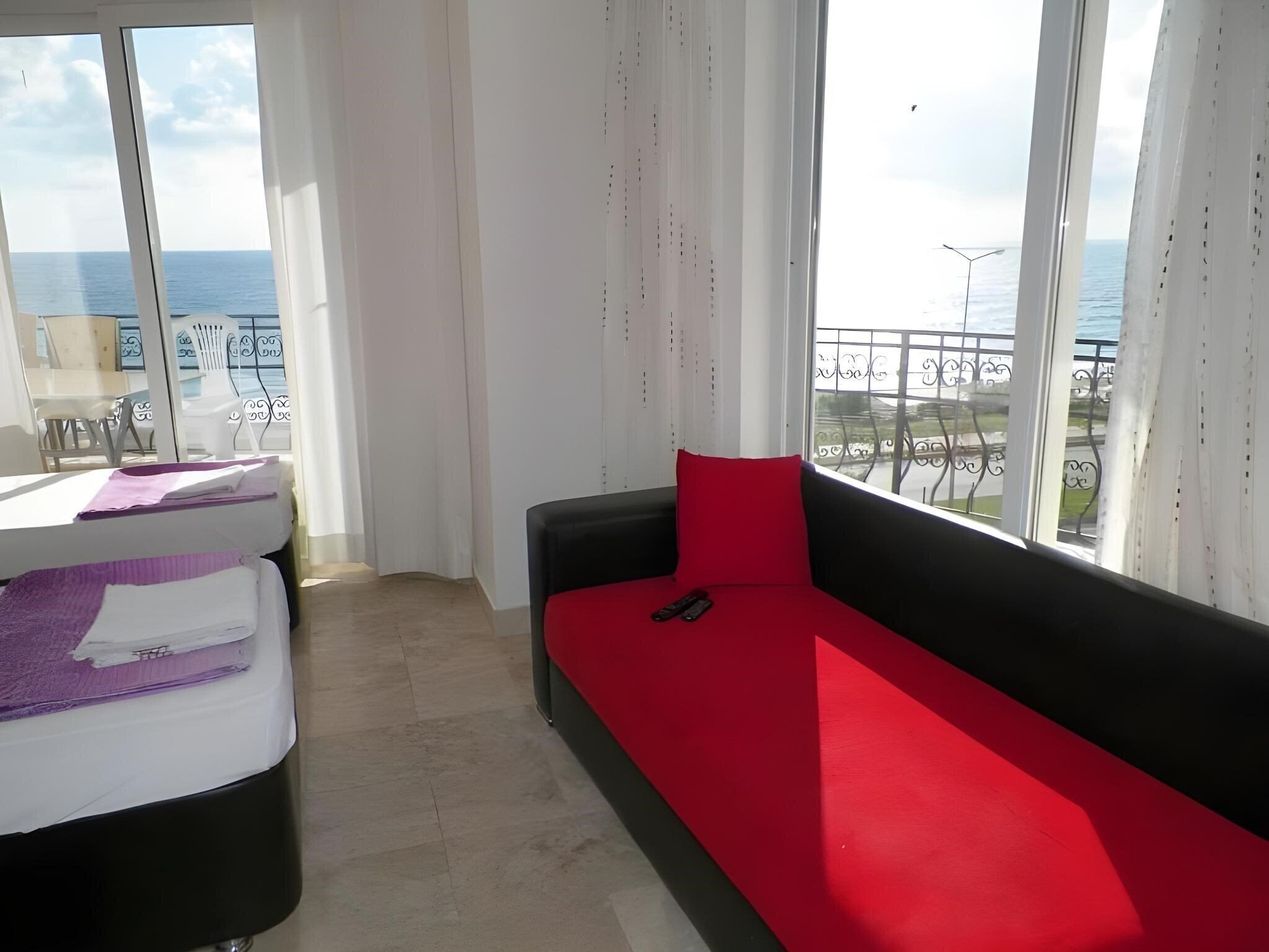 Фотография Deniz Suite Hotel 3*