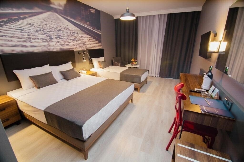 Фото Ramira City Hotel 3*
