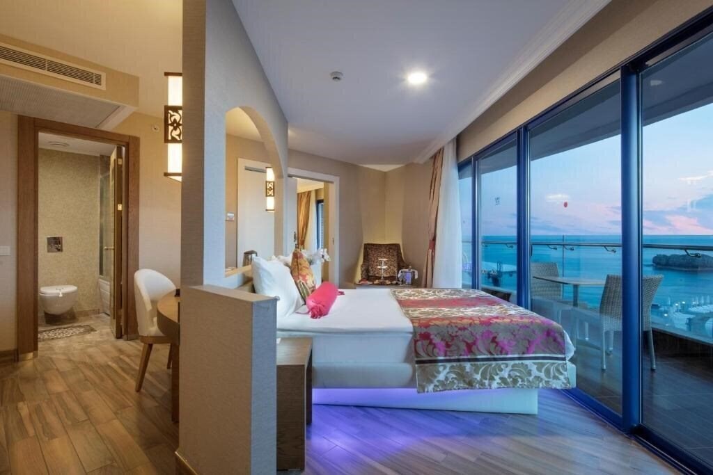 Фотографія Granada Luxury Okurcalar (ex. Granada Luxury Resort Spa & Thalasso) 5*