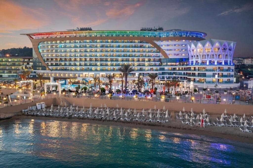 Фото Granada Luxury Okurcalar (ex. Granada Luxury Resort Spa & Thalasso) 5*