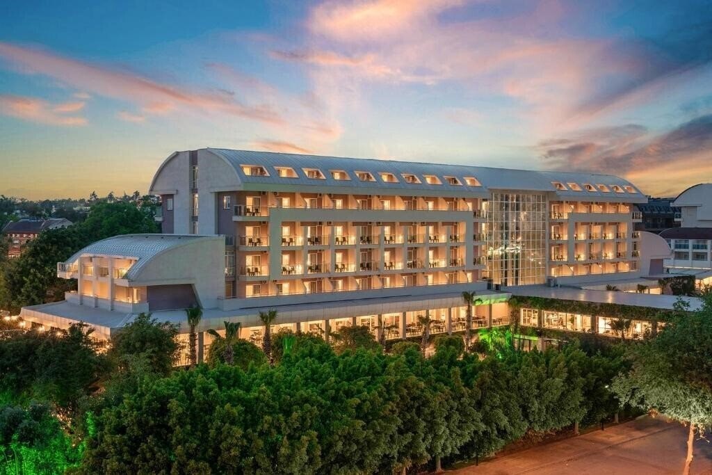 Готель Telatiye Resort 5*