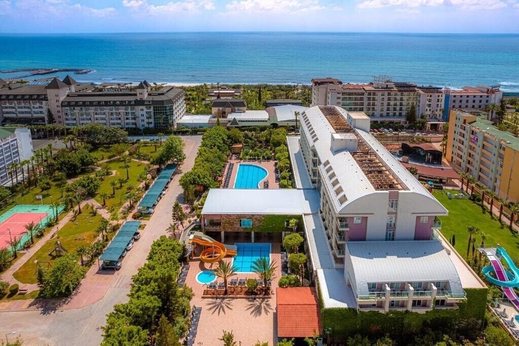Фотографія Telatiye Resort 5*