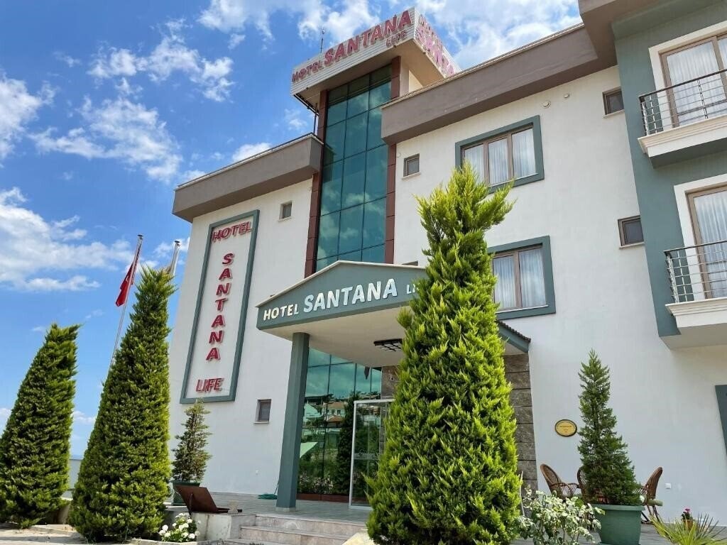 Отель Santana Hotel 4*