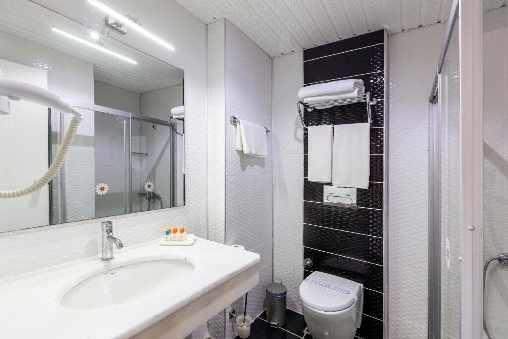 Фотография Galaxy Beach Hotel 4*