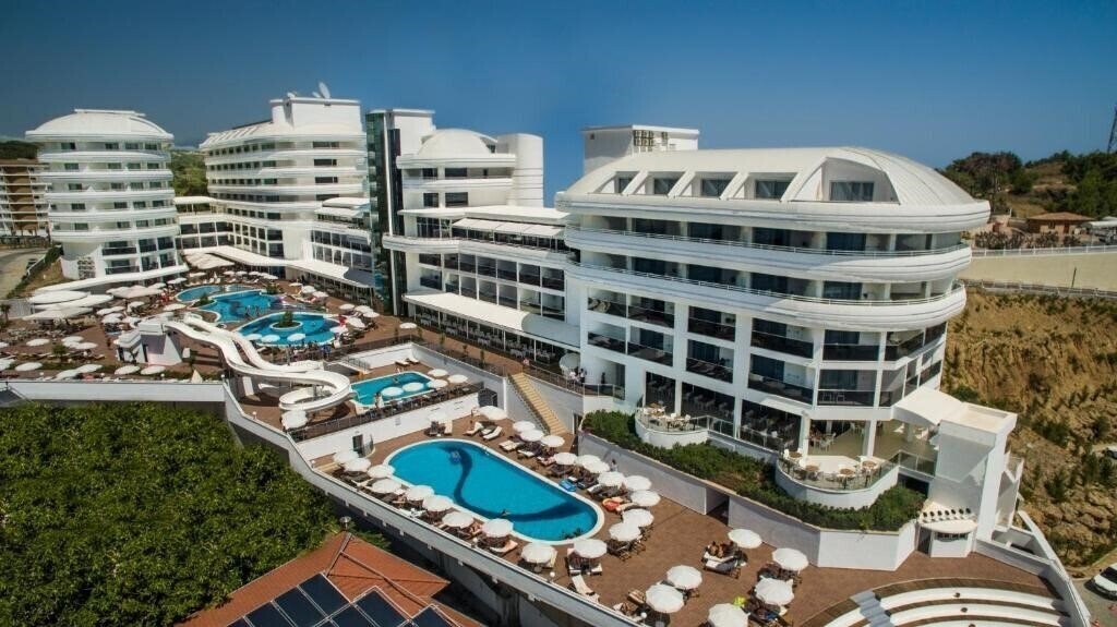 Зображення Laguna Beach Alya Resort & SPA 5*