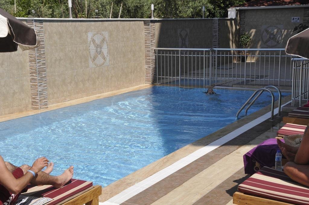 Готель Monte Carlo Park Hotel 3*